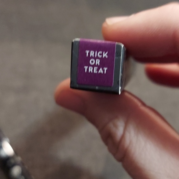 ColourPop Hocus Pocus Creme Gel Liner Trick Or Treat Purple Cream Eyeliner NIB - Picture 9 of 11